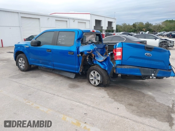2020 Ford F-150 XL z VIN 1FTEW1C56LKF32623, wystawiony jako IAAI lot #41307924 z przebiegiem 66 716 mil mil oraz . Historia ofert i sprzedaży dostępna na DreamBid. Obrazek 3.