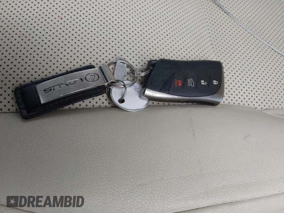 2021 Lexus GX 460 Premium z VIN JTJAM7BX2M5301192, wystawiony jako IAAI lot #41699361 z przebiegiem 115 677 mil mil oraz . Historia ofert i sprzedaży dostępna na DreamBid. Obrazek 11.