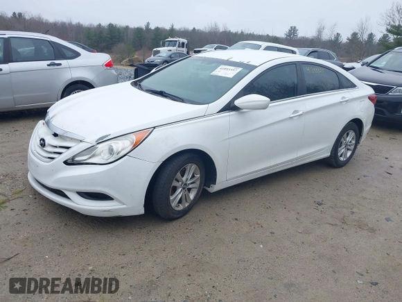 2013 Hyundai Sonata GLS with VIN 5NPEB4AC7DH768390, listed as a IAAI auction lot 41893357 with 81,923 mi miles and . Bid and sale history available at carsss.com. Image 2.