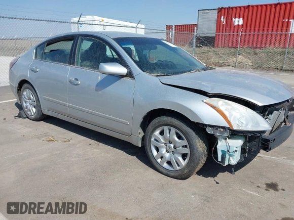 2010 Nissan Altima 2.5 SL with VIN 1N4AL2AP1AN429452, listed as a IAAI auction lot 41907135 with 1 mi miles. Bid and sale history available at carsss.com. Image 1.