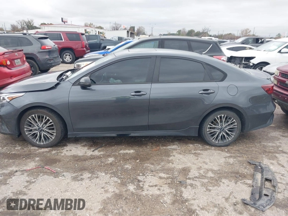 2023 Kia Forte GT-Line with VIN 3KPF54AD8PE519058, listed as a IAAI auction lot 41301344 with 55,776 mi miles. Bid and sale history available at carsss.com. Image 14.