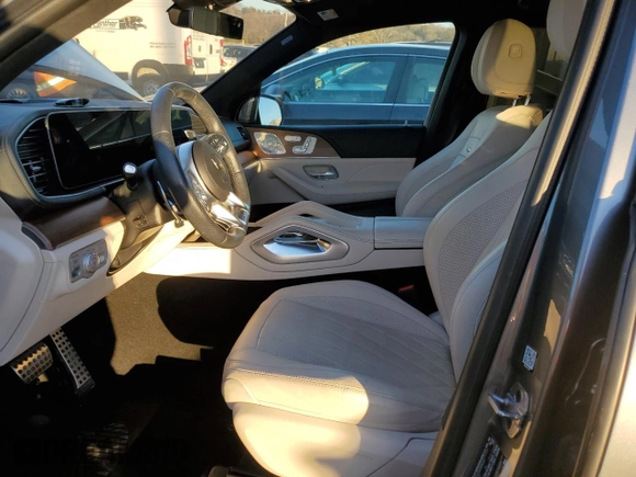 2021 Mercedes-Benz GLS with VIN 4JGFF8KE8MA564233, listed as a Copart auction lot 84046044 with 22,934 mi miles and Salvage Title. Bid and sale history available at carsss.com. Image 7.