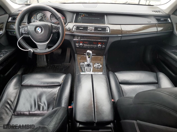 2013 BMW 7 Series 750Li xDrive with VIN WBAYF8C56DD141092, listed as a Copart auction lot 46121145 with 175,525 mi miles and Clean Title. Bid and sale history available at carsss.com. Image 8.