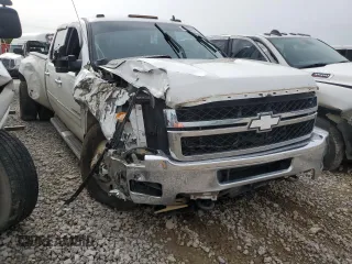2013 Chevrolet Silverado 3500HD SRW LT with VIN 1GC4K0C85DF175893, listed as a Copart auction lot 56139424 with 177,317 mi miles and Salvage Title. Bid and sale history available at DreamBid. Image 4.