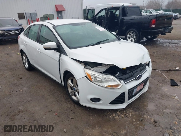 2013 Ford Focus SE with VIN 1FADP3F25DL221207, listed as a IAAI auction lot 41209646 with 160,125 mi miles and . Bid and sale history available at DreamBid. Image 1.