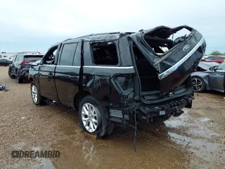 2020 Ford Expedition XLT with VIN 1FMJU1HTXLEA50856, listed as a IAAI auction lot 42451165 with 81,832 mi miles and . Bid and sale history available at DreamBid. Image 3.