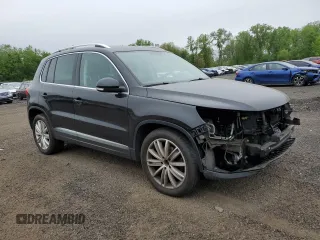 2013 Volkswagen Tiguan SE z VIN WVGBV7AX6DW550316, wystawiony jako Copart lot #56964595 z przebiegiem 157 526 mil mil oraz Szkoda całkowita • Salvage title. Historia ofert i sprzedaży dostępna na DreamBid. Obrazek 4.