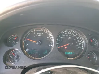 2012 GMC Sierra 3500HD Denali z VIN 1GT426C89CF241590, wystawiony jako Copart lot #73674634 z przebiegiem 343 521 mil mil oraz Szkody całkowita. Historia ofert i sprzedaży dostępna na DreamBid. Obrazek 9.