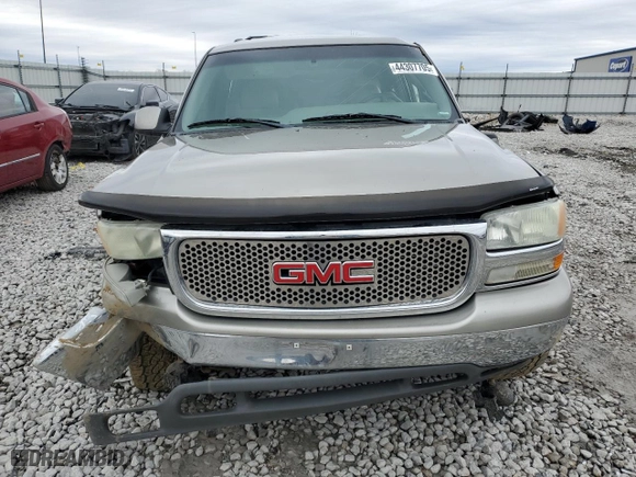 2002 GMC Yukon SLT with VIN 1GKEK13V62J289819, listed as a Copart auction lot 44307705 with 0 mi miles and Salvage Title. Bid and sale history available at carsss.com. Image 5.