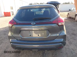2022 Nissan Kicks S with VIN 3N1CP5BV4NL476537, listed as a IAAI auction lot 41316056 with 62,449 mi miles and . Bid and sale history available at carsss.com. Image 17.