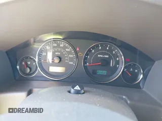 2006 Jeep Commander z VIN 1J8HH48K96C176263, wystawiony jako IAAI lot #41843558 z przebiegiem 172 157 mil mil oraz . Historia ofert i sprzedaży dostępna na DreamBid. Obrazek 7.