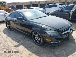 2013 Mercedes-Benz CLS-Class CLS 550 with VIN WDDLJ7DB9DA084503, listed as a IAAI auction lot 41928903 with 129,184 mi miles. Bid and sale history available at carsss.com. Image 1.
