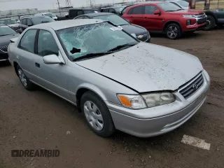 2001 Toyota Camry CE with VIN 4T1BG22K61U094759, listed as a Copart auction lot 50617575 with 125,121 mi miles and Salvage Title. Bid and sale history available at carsss.com. Image 4.