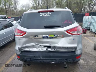 2015 Ford Escape Titanium with VIN 1FMCU9JX2FUA24279, listed as a IAAI auction lot 41930868 with 254,997 mi miles. Bid and sale history available at carsss.com. Image 6.