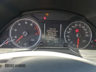 2013 Audi Q5 Premium с VIN WA1CFAFP4DA100005, выставлен на аукционе Copart как лот 60406045 с пробегом 176 384 миль миль и Списание • Salvage title. История ставок и продаж доступна на DreamBid. Изображение 9.