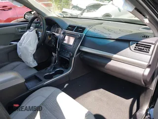 2015 Toyota Camry XLE z VIN 4T1BF1FK9FU985479, wystawiony jako IAAI lot #42220674 z przebiegiem 162 045 mil mil oraz . Historia ofert i sprzedaży dostępna na DreamBid. Obrazek 5.
