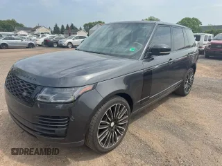 2018 Land Rover Range Rover z VIN SALGS2RE9JA390684, wystawiony jako Copart lot #57118715 z przebiegiem 39 474 mil mil oraz Czysty tytuł • Clean title. Historia ofert i sprzedaży dostępna na DreamBid. Obrazek 1.