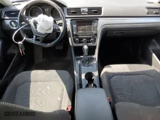 2018 Volkswagen Passat 2.0T S with VIN 1VWAA7A32JC031105, listed as a Copart auction lot 40646454 with 175,621 mi miles and Salvage Title. Bid and sale history available at carsss.com. Image 8.