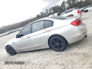 2014 BMW 3 Series 320i with VIN WBA3B1C57EK134727, listed as a Copart auction lot 47895175 with 214,394 mi miles and Clean Title. Bid and sale history available at carsss.com. Image 2.