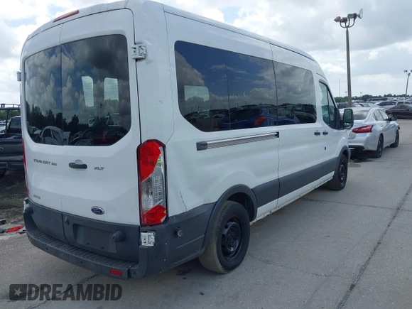 2015 Ford Transit XL z VIN 1FBZX2CG6FKB08485, wystawiony jako IAAI lot #42011667 z przebiegiem 229 118 mil mil oraz . Historia ofert i sprzedaży dostępna na DreamBid. Obrazek 4.