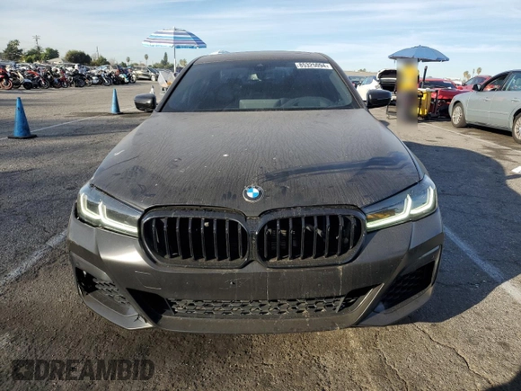 2023 BMW 5 Series 540i z VIN WBA53BJ0XPWX85901, wystawiony jako Copart lot #85325094 z przebiegiem 58 372 mil mil oraz Szkoda całkowita • Salvage title. Historia ofert i sprzedaży dostępna na DreamBid. Obrazek 5.