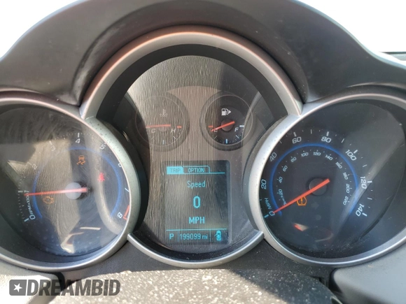 2014 Chevrolet Cruze LS with VIN 1G1PA5SH1E7140089, listed as a Copart auction lot 53641055 with 199,099 mi miles and Clean Title. Bid and sale history available at carsss.com. Image 9.