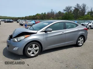 2013 Hyundai Elantra GLS с VIN KMHDH4AE3DU498216, выставлен на аукционе Copart как лот 59072295 с пробегом 121 125 миль миль и Списание • Salvage title. История ставок и продаж доступна на DreamBid. Изображение 1.