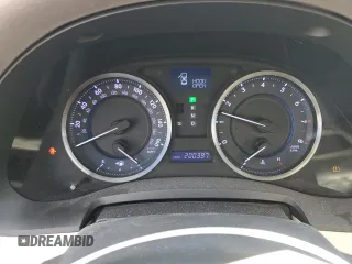 2011 Lexus IS 350 with VIN JTHCE5C21B5000537, listed as a Copart auction lot 87040664 with 200,397 mi miles and Salvage title. Bid and sale history available at DreamBid. Image 9.