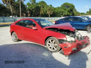 2005 Mercedes-Benz C 230 Kompressor with VIN WDBRN40J55A751409, listed as a Copart auction lot 72197074 with 136,353 mi miles and Non repairable. Bid and sale history available at DreamBid. Image 4.