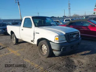 2006 Ford Ranger XL with VIN 1FTYR10D86PA80410, listed as a IAAI auction lot 41577897 with 130,386 mi miles. Bid and sale history available at carsss.com. Image 1.