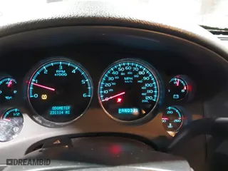 2007 Chevrolet Avalanche LT w/3LT with VIN 3GNFK123X7G314222, listed as a IAAI auction lot 41905428 with 231,114 mi miles. Bid and sale history available at carsss.com. Image 7.
