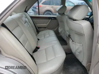 1991 Mercedes-Benz 300 E with VIN WDBEA30D1MB375752, listed as a Copart auction lot 88124765 with 212,825 mi miles and Clean Title. Bid and sale history available at DreamBid. Image 10.