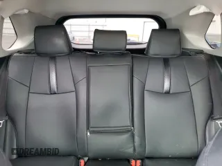 2025 Toyota RAV4 Hybrid XLE Premium z VIN JTMB6RFV0SD152726, wystawiony jako Copart lot #59849005 z przebiegiem 21 115 mil mil oraz Szkoda całkowita • Salvage title. Historia ofert i sprzedaży dostępna na DreamBid. Obrazek 10.