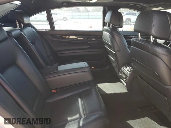 2015 BMW 7 Series 750Li with VIN WBAYE8C52FD782374, listed as a Copart auction lot 48190895 with 98,262 mi miles and Clean Title. Bid and sale history available at carsss.com. Image 10.