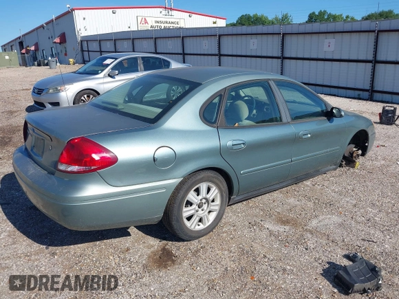 2005 Ford Taurus SEL z VIN 1FAFP56205A232164, wystawiony jako IAAI lot #42201770 z przebiegiem 115 406 mil mil oraz . Historia ofert i sprzedaży dostępna na DreamBid. Obrazek 4.