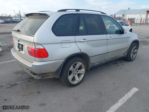 2006 BMW X5 4.4i with VIN 5UXFB53516LV22960, listed as a IAAI auction lot 41490908 with 281,285 mi miles. Bid and sale history available at carsss.com. Image 4.