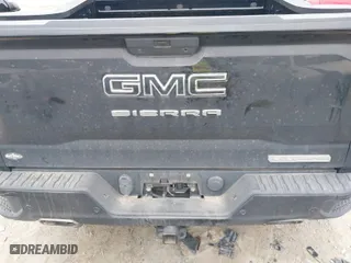 2020 GMC Sierra 1500 Elevation with VIN 3GTU9CED5LG181262, listed as a IAAI auction lot 41542044 with 111,676 mi miles. Bid and sale history available at carsss.com. Image 15.
