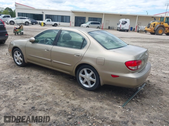2002 Infiniti I35 Luxury with VIN JNKDA31A52T001605, listed as a IAAI auction lot 42154422 with 235,988 mi miles and . Bid and sale history available at DreamBid. Image 3.