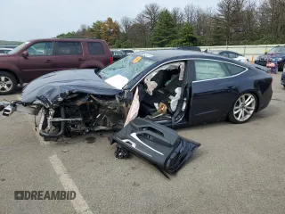 2023 Audi A7 z VIN WAUP2BF20PN026783, wystawiony jako Copart lot #64242374 z przebiegiem Nie podano mil oraz Szkody całkowita. Historia ofert i sprzedaży dostępna na DreamBid. Obrazek 1.