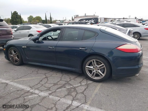 2012 Porsche Panamera with VIN WP0AA2A72CL071163, listed as a IAAI auction lot 41765734 with 102,774 mi miles. Bid and sale history available at carsss.com. Image 14.