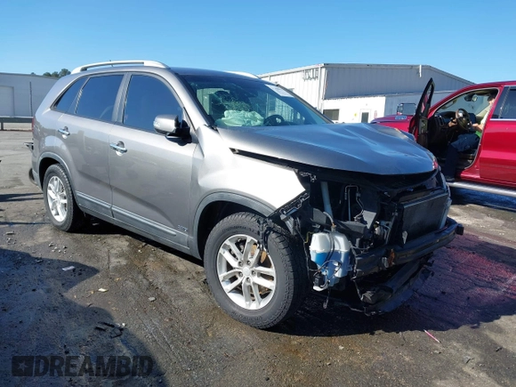 2014 Kia Sorento LX with VIN 5XYKTCA63EG506217, listed as a IAAI auction lot 42050413 with 126,806 mi miles and . Bid and sale history available at carsss.com. Image 1.