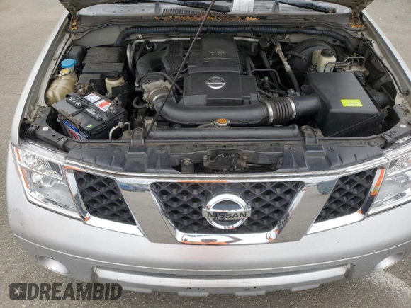 2005 Nissan Pathfinder LE with VIN 5N1AR18WX5C741945, listed as a Copart auction lot 71729874 with 130,975 mi miles and Salvage Title. Bid and sale history available at carsss.com. Image 12.