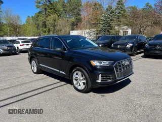 2020 Audi Q7 Premium Plus z VIN WA1LXAF77LD006064, wystawiony jako Copart lot #59905685 z przebiegiem 97 010 mil mil oraz Czysty tytuł • Clean title. Historia ofert i sprzedaży dostępna na DreamBid. Obrazek 1.