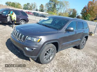 2018 Jeep Grand Cherokee Upland with VIN 1C4RJFAG0JC367628, listed as a IAAI auction lot 40614951 with 85,836 mi miles and . Bid and sale history available at DreamBid. Image 17.