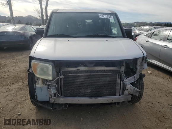 2005 Honda Element LX with VIN 5J6YH18305L015727, listed as a Copart auction lot 46075265 with 200,411 mi miles and Salvage Title. Bid and sale history available at DreamBid. Image 5.