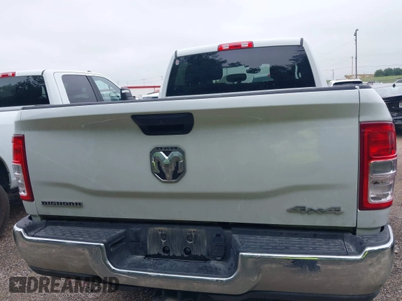 2024 Ram 2500 Big Horn with VIN 3C6UR5DL9RG283488, listed as a IAAI auction lot 42161804 with 35,172 mi miles. Bid and sale history available at carsss.com. Image 16.