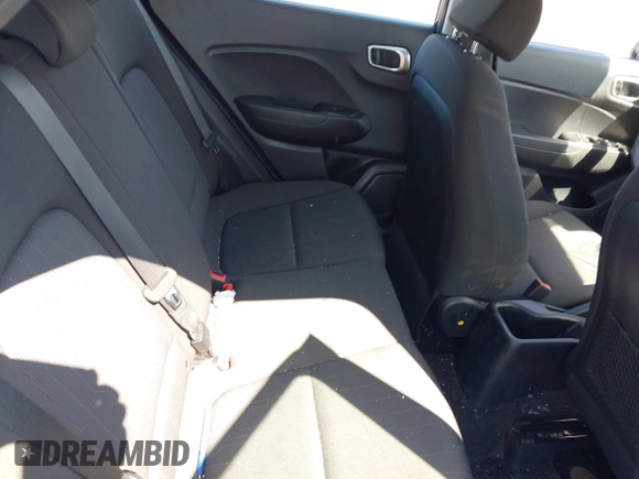 2021 Hyundai Venue SE with VIN KMHRB8A3XMU102182, listed as a IAAI auction lot 41987687 with 58,733 mi miles and . Bid and sale history available at DreamBid. Image 8.