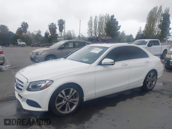 2018 Mercedes-Benz C 300 with VIN 55SWF4JB9JU235630, listed as a IAAI auction lot 42063801 with 117,855 mi miles and . Bid and sale history available at DreamBid. Image 17.