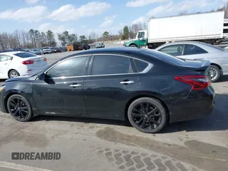 2018 Nissan Altima 2.5 SR with VIN 1N4AL3AP4JC478503, listed as a IAAI auction lot 41731574 with 134,206 mi miles. Bid and sale history available at carsss.com. Image 14.