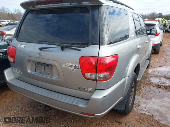 2007 Toyota Sequoia Limited with VIN 5TDZT38A87S298429, listed as a IAAI auction lot 41303386 with 244,837 mi miles and . Bid and sale history available at DreamBid. Image 4.
